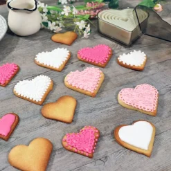 7 Découpoirs Coeurs Lisses Assortis Patisdecor