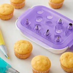 Malette De Douilles Wilton Debutant (8 Douilles Et Une Boite De Rangement)