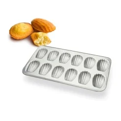 Plaque A 12 Madeleines En Fer Blanc Gobel