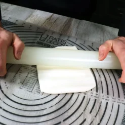 Rouleau A Patisserie Anti-Adherent 32 Cm